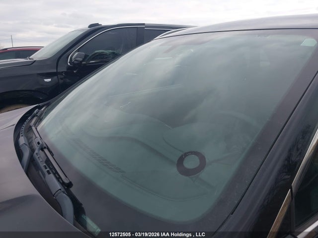 5LMCJ1D9XGUJ27391 Lincoln Mkc Premier