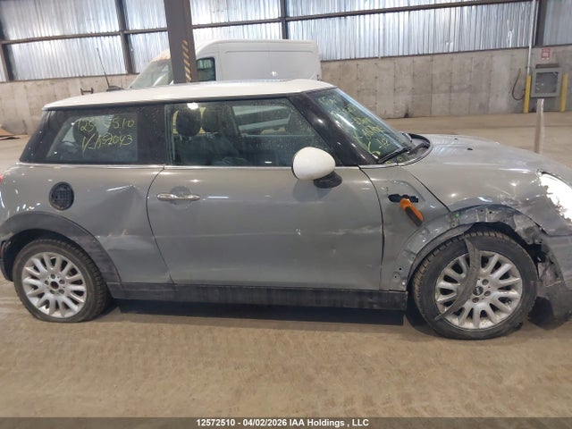 WMWXM5C56F3A57043 Mini 3 Door Cooper