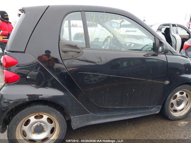 Продаж на аукціоні авто 2015 Smart Fortwo Pure/passion, vin: WMEEJ3BA2FK820816, номер лоту: 12572512