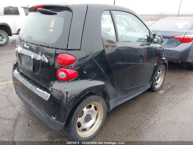 Продаж на аукціоні авто 2015 Smart Fortwo Pure/passion, vin: WMEEJ3BA2FK820816, номер лоту: 12572512