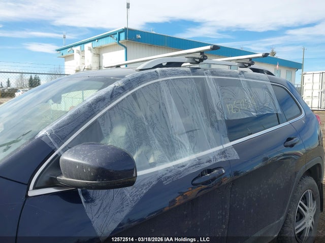 1C4PJMDS6GW144545 Jeep Cherokee Limited
