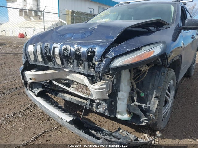 1C4PJMDS6GW144545 Jeep Cherokee Limited
