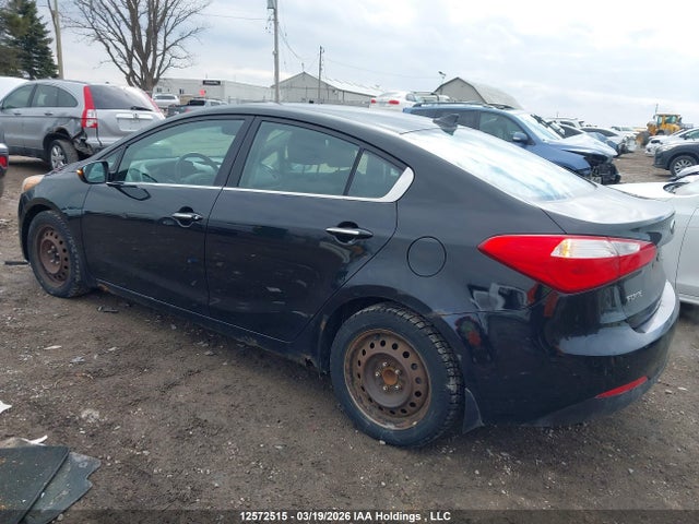 12572515 :رقم المزاد ، KNAFX4A85F5396288 vin ، 2015 Kia Forte Ex مزاد بيع