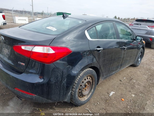 12572515 :رقم المزاد ، KNAFX4A85F5396288 vin ، 2015 Kia Forte Ex مزاد بيع