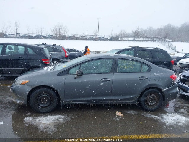 Продаж на аукціоні авто 2012 Honda Civic Lx, vin: 2HGFB2F45CH011667, номер лоту: 12572522