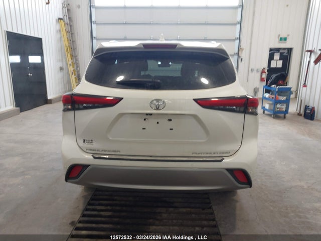 5TDFZRBH7MS109890 Toyota Highlander Platinum