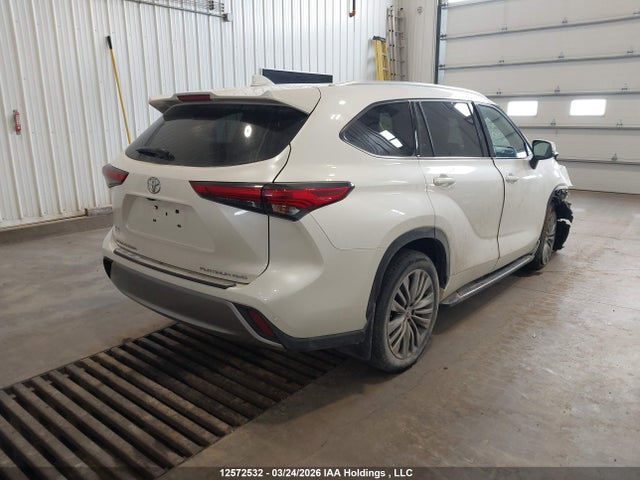 5TDFZRBH7MS109890 Toyota Highlander Platinum