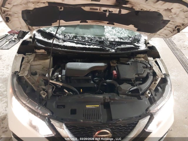 JN1BJ1AW4MW448827 Nissan Qashqai S