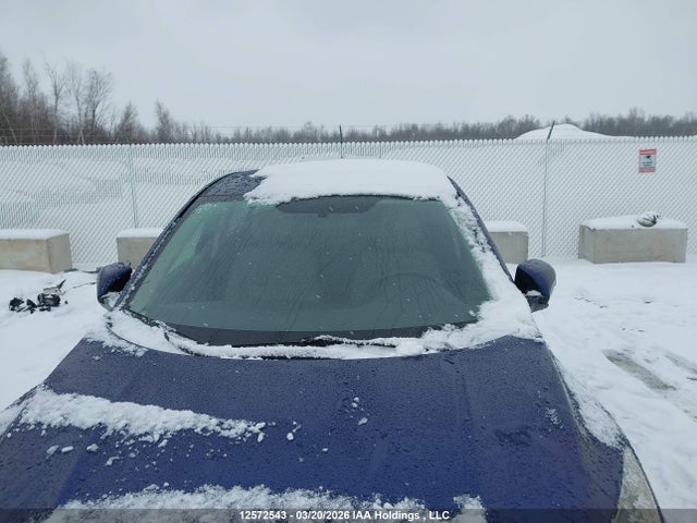 3CZRU5G52GM102945 Honda HR-V EX