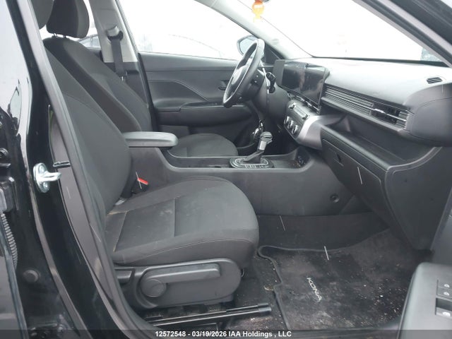 2025 Hyundai Kona მანქანა იყიდება აუქციონზე, vin: KM8HBCAB0SU266303, აუქციონის ნომერი: 12572548