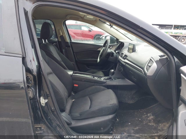 3MZBN1U70HM137646 Mazda Mazda3 Gx