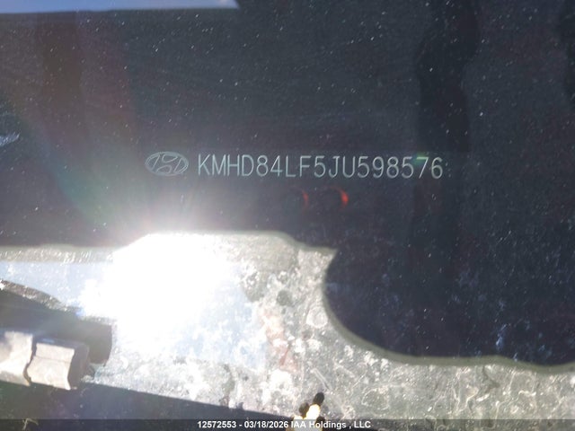 KMHD84LF5JU598576 Hyundai ELANTRA GL