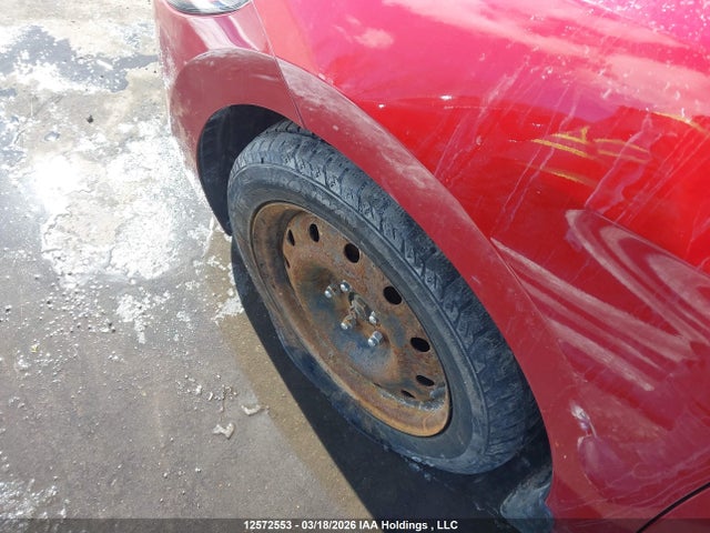 KMHD84LF5JU598576 Hyundai ELANTRA GL