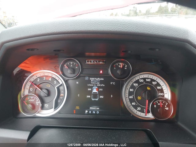 12572559 :رقم المزاد ، 1C6RR7TM5JS240615 vin ، 2018 Ram 1500 Slt مزاد بيع