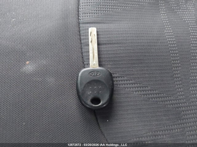 KNADM4A35E6378564 KIA RIO LX