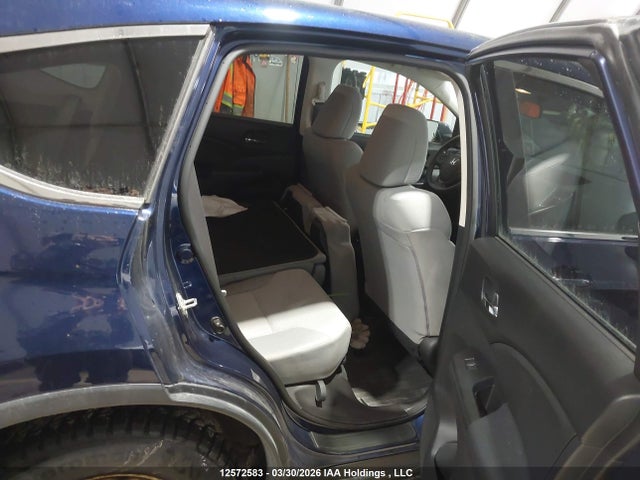 2HKRM4H45GH126703 Honda CR-V SE