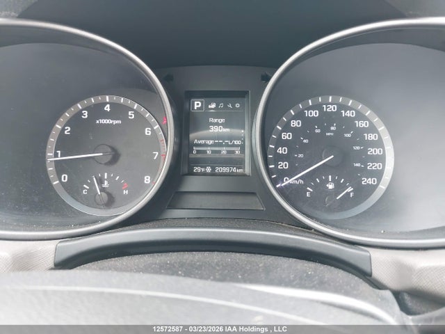5XYZT3LB4HG476335 Hyundai Santa Fe Sport 2.4 Base