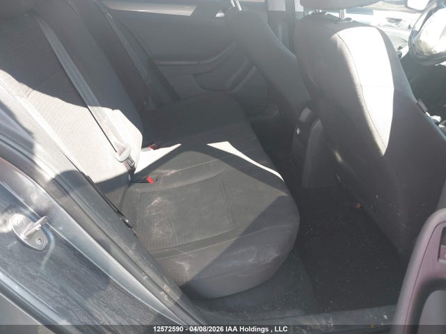 12572590 :رقم المزاد ، 3VW2B7AJ3HM361120 vin ، 2017 Volkswagen Jetta 1.4 Tsi Trendline+ مزاد بيع