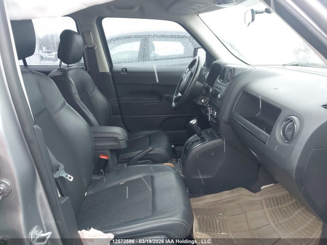 1C4NJRAB3HD195815 Jeep Patriot Sport/north
