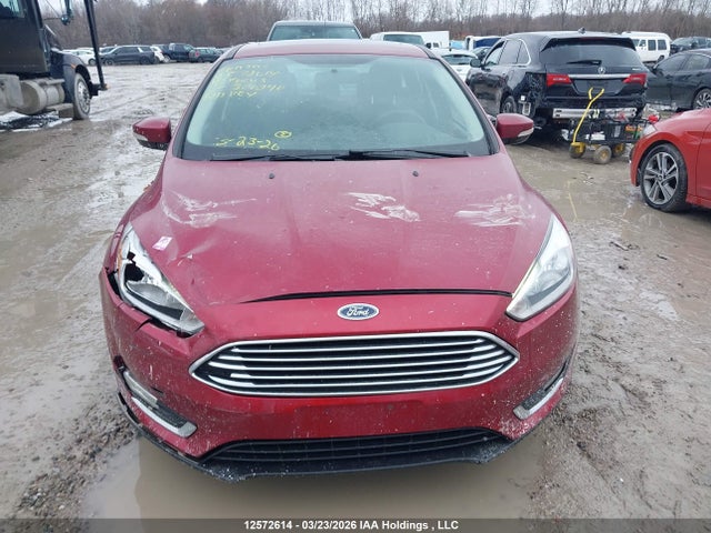 1FADP3N27GL300240 Ford Focus Titanium