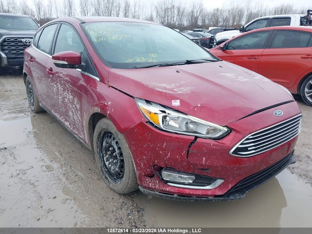 1FADP3N27GL300240 Ford Focus Titanium