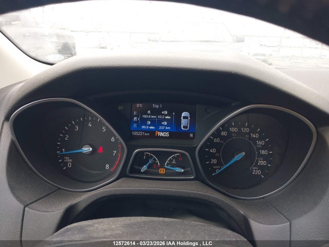 1FADP3N27GL300240 Ford Focus Titanium