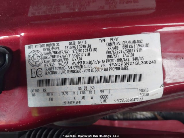 1FADP3N27GL300240 Ford Focus Titanium