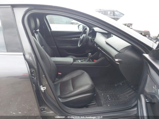 JM1BPAMM4P1613511 Mazda Mazda3 Gt