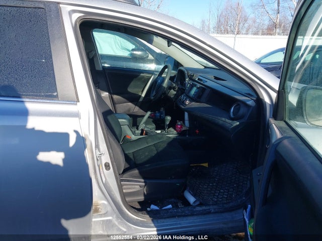 Aukcja sprzedaży 2018 Toyota Rav4 Le, vin: 2T3BFREVXJW697366, numer aukcji: 12552584