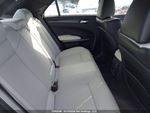 12562306 :رقم المزاد ، 2C3CCAGG5KH518198 vin ، 2019 Chrysler 300 S مزاد بيع