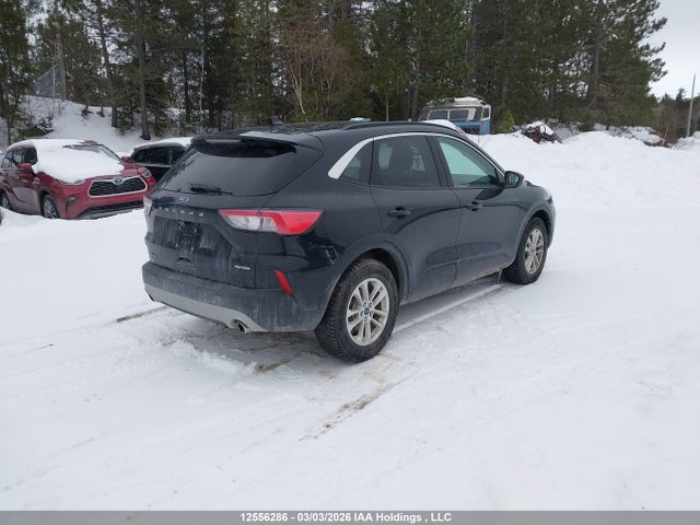 1FMCU9G66MUA80219 Ford ESCAPE SE