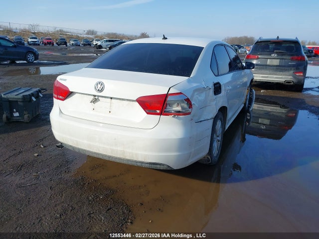 Продажа на аукционе авто 2013 Volkswagen Passat 2.5l Trendline, vin: 1VWAH7A34DC006500, номер лота: 12553446