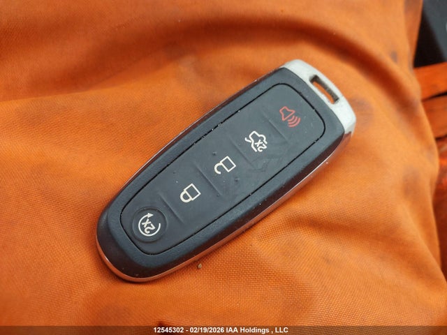 1FMCU9J94HUD87817 Ford Escape Titanium