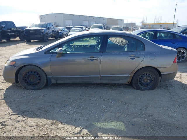 Продажа на аукционе авто 2006 Honda Civic Lx, vin: 2HGFA16516H027438, номер лота: 12572618