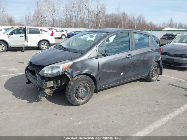 12572622 :رقم المزاد ، VNKKTUD33FA047156 vin ، 2015 Toyota Yaris Le مزاد بيع