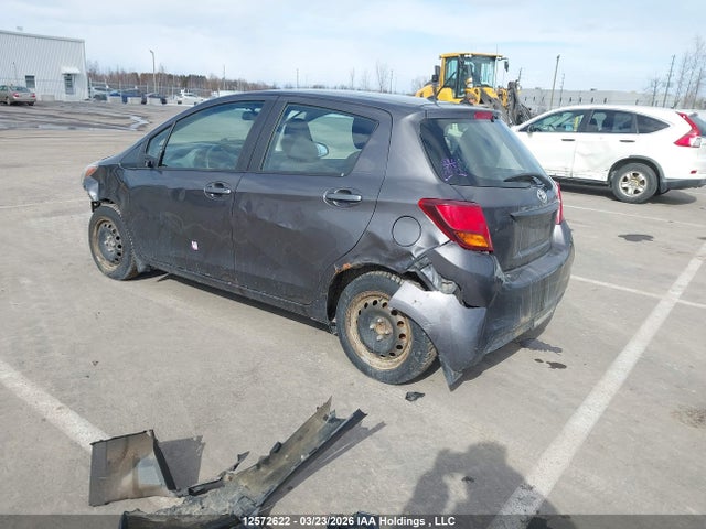 12572622 :رقم المزاد ، VNKKTUD33FA047156 vin ، 2015 Toyota Yaris Le مزاد بيع