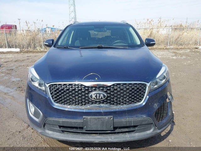 5XYPGDA56GG141428 KIA Sorento 3.3l Lx +