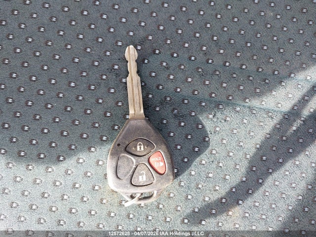 2007 Toyota Yaris Le/rs მანქანა იყიდება აუქციონზე, vin: JTDKT923875039749, აუქციონის ნომერი: 12572628