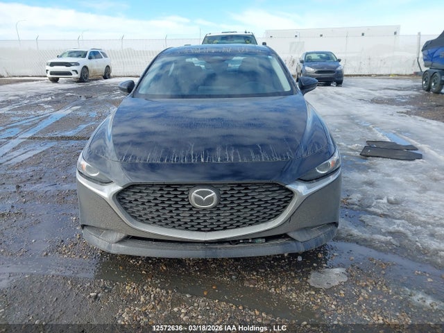 JM1BPBCM1R1709171 Mazda 3 Preferred