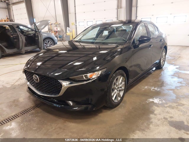 JM1BPBCM1R1709171 Mazda 3 Preferred