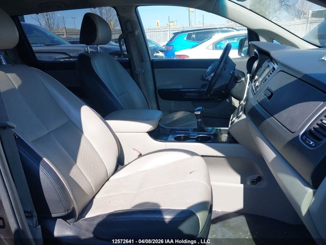 Продажа на аукционе авто 2019 Kia Sedona, vin: KNDMC5C11K6461590, номер лота: 12572641