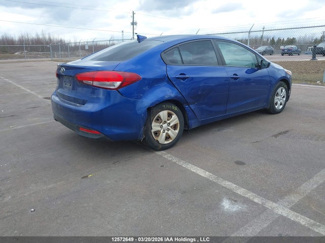 12572649 :رقم المزاد ، 3KPFL4A78HE122659 vin ، 2017 Kia Forte Ex/ex Luxury/ex+/lx/lx+ مزاد بيع
