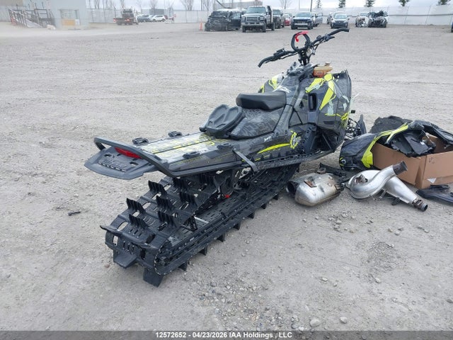 Skidoo Summit X 850 2023 2BPSTSPB6PV000241 Image 4