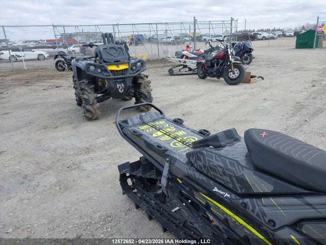 Skidoo Summit X 850 2023 2BPSTSPB6PV000241 Image 8