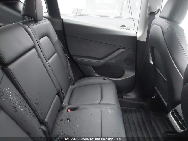 7SAYGDED5SF264629 Tesla Model Y