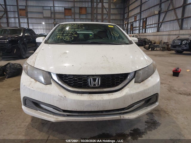 Продаж на аукціоні авто 2015 Honda Civic Lx, vin: 2HGFB2E56FH013295, номер лоту: 12572661