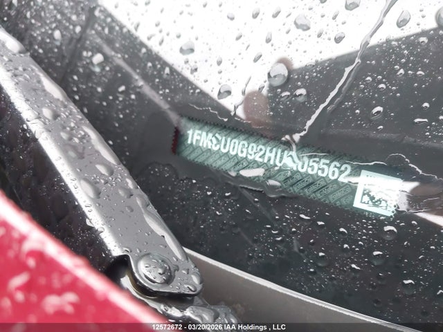 1FMCU0G92HUA05562 Ford ESCAPE SE