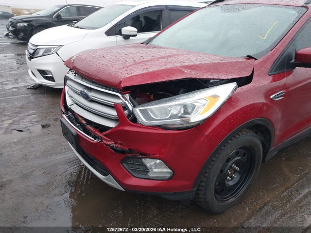 1FMCU0G92HUA05562 Ford ESCAPE SE
