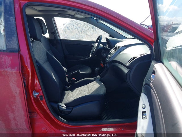 KMHCT5AE9HU350562 Hyundai ACCENT SE