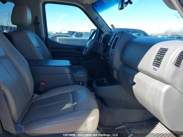 2019 Nissan Nv Passenger Nv3500 Hd Sl V8/sv V8 მანქანა იყიდება აუქციონზე, vin: 5BZAF0AA6KN852188, აუქციონის ნომერი: 12572695